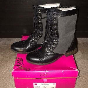 Candie’s boots